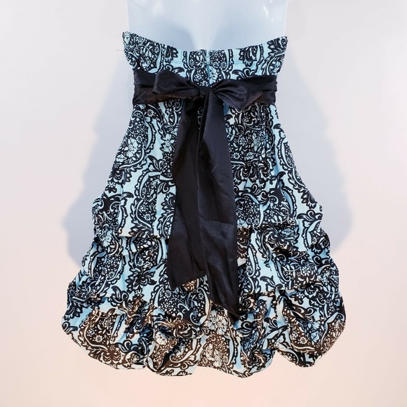 Ruby Rox Semi-Formal Dress Pick Up Size 5 Black Bl - Picture 8 of 8